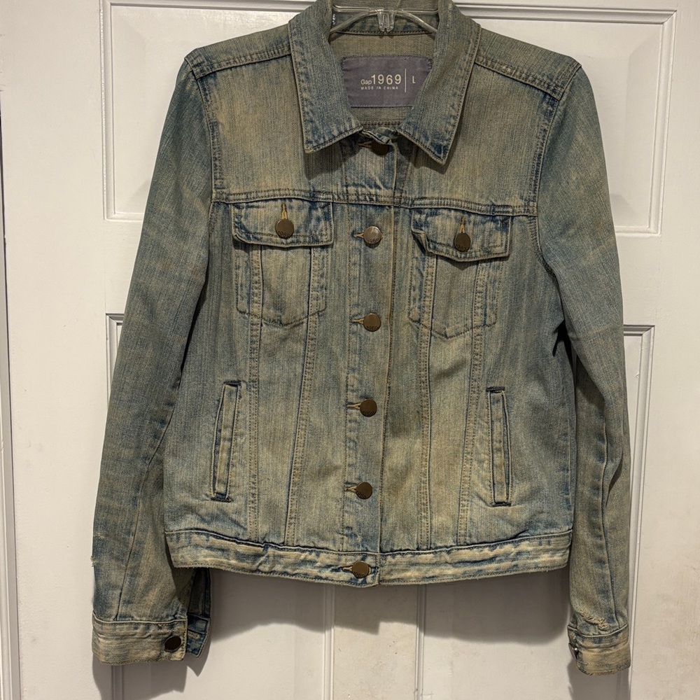 GAP Light Blue Distressed 1969 Denim Jacket